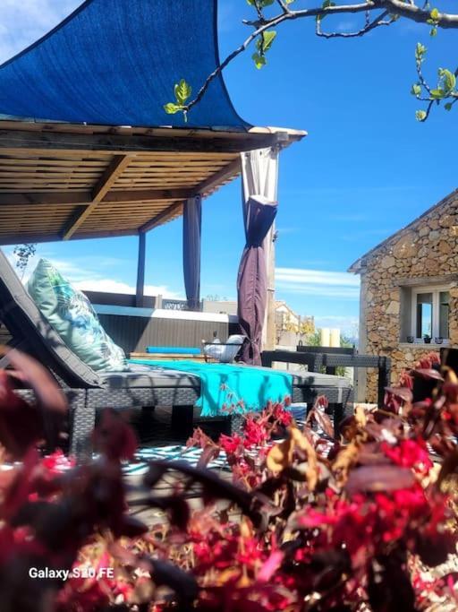 L'Antre Deux Pierres, Romantisme, Jacuzzi Exterieur, Plateau Dinatoire Bouyon Exterior foto